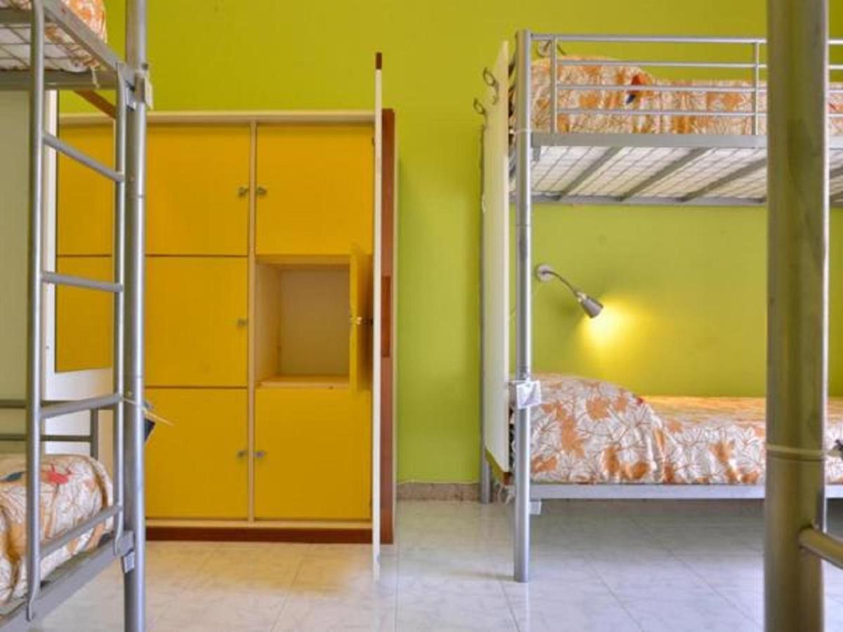 Gianni House Backpackers Hostel Giardini Naxos Eksteriør bilde